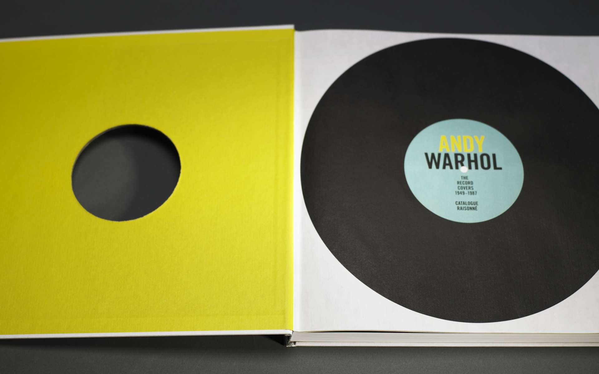 Musée des beaux-arts de Montréal - Warhol Live, catalogues d’exposition